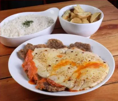 Parmegiana de alcatra